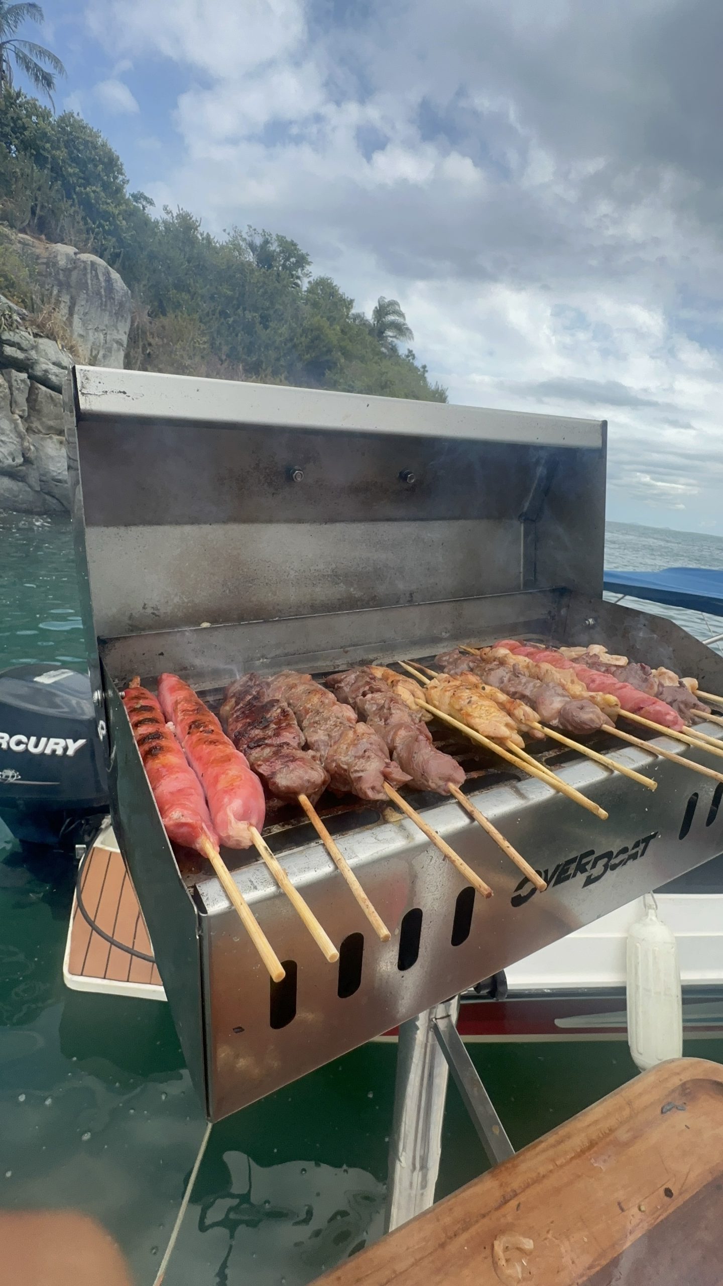 churrasco no psseio de lancha